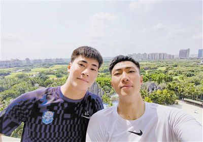 亚洲最大看欧美片网站