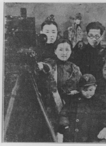 胸好大娇喘摸揉捏免费视频